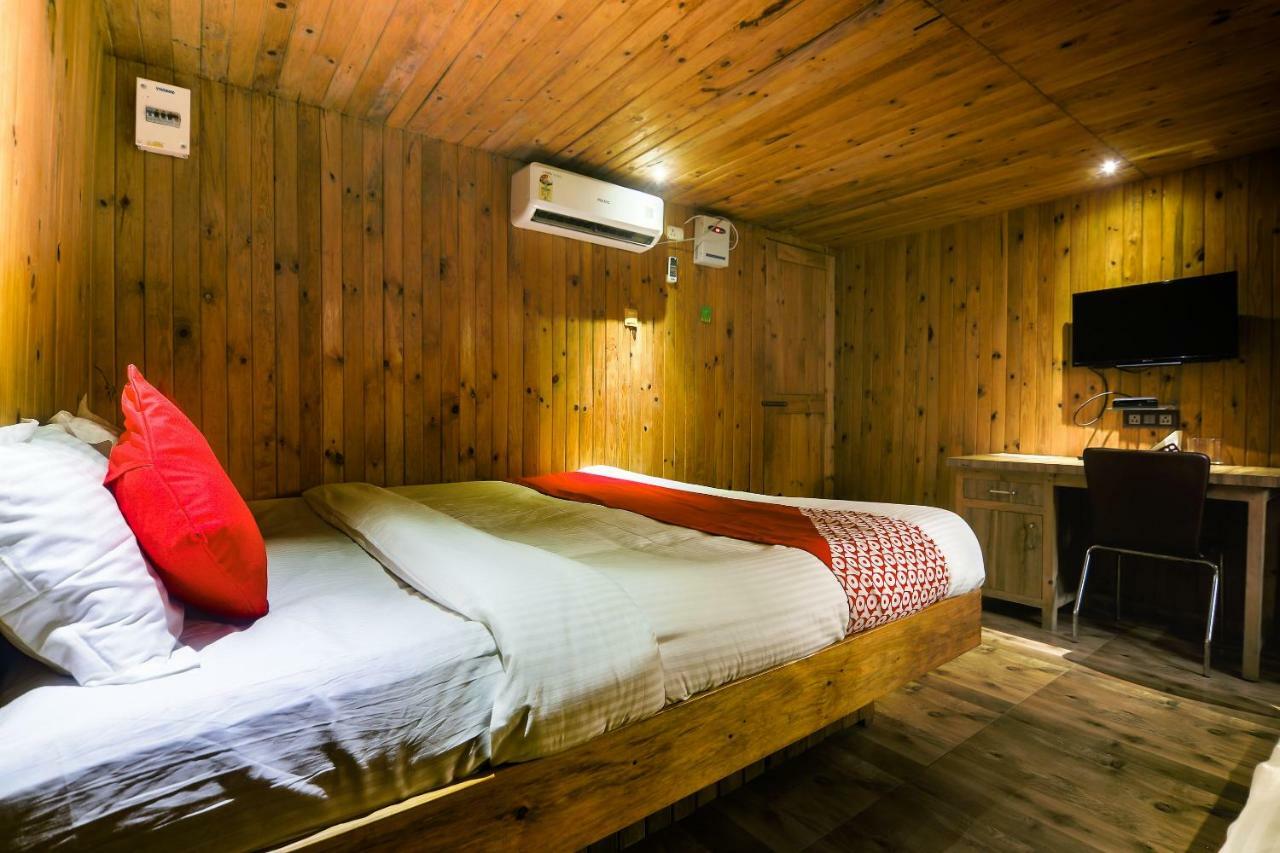 Oyo 36006 Eastern Retreat Hotel Nunmati Екстериор снимка