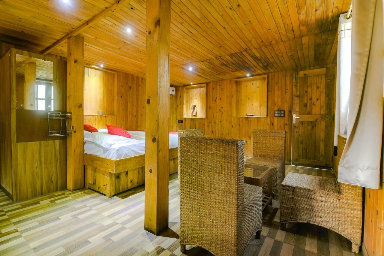 Oyo 36006 Eastern Retreat Hotel Nunmati Екстериор снимка